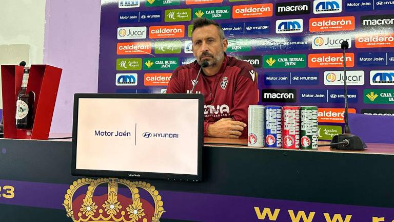 Herrero: “Agus, Mario Martos, David Serrano, Adri y Lozano no están disponibles”