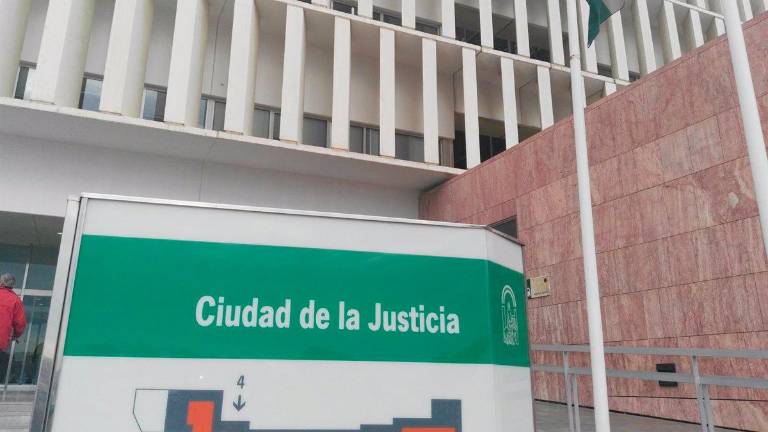 A prisión en Málaga por abusos sexuales a su hija menor de edad