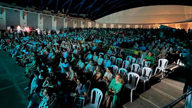 “Siempre Así” triunfa en La Alameda