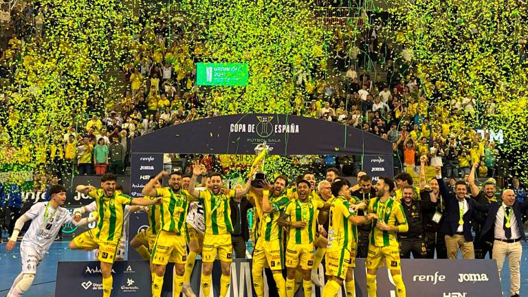 El Jaén Paraíso Interior toca el cielo en Granada con la cuarta Copa de España