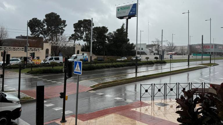 Las tormentas vuelven a hacer acto de presencia en la capital. / Nicolás Collado / Diario JAÉN. 
