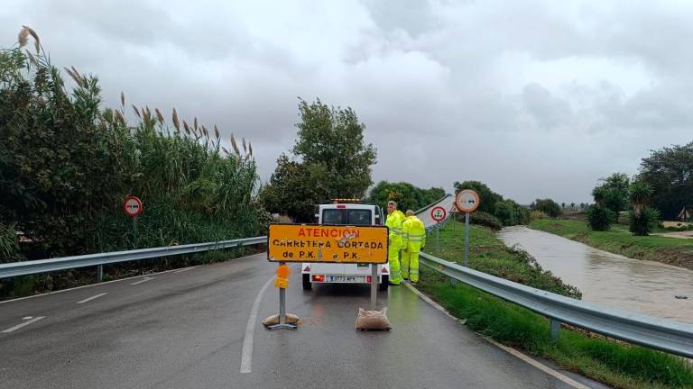Hay 23 carreteras cerradas al tráfico por los efectos del temporal