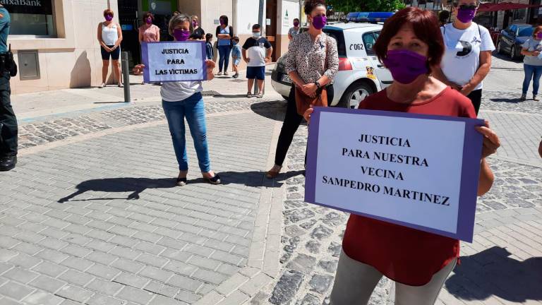 Huesa pide justicia para María Sampedro Martínez