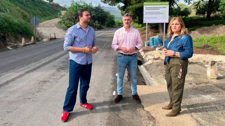 Las obras de la carretera que une Santiago de Calatrava con Córdoba están a punto de terminar