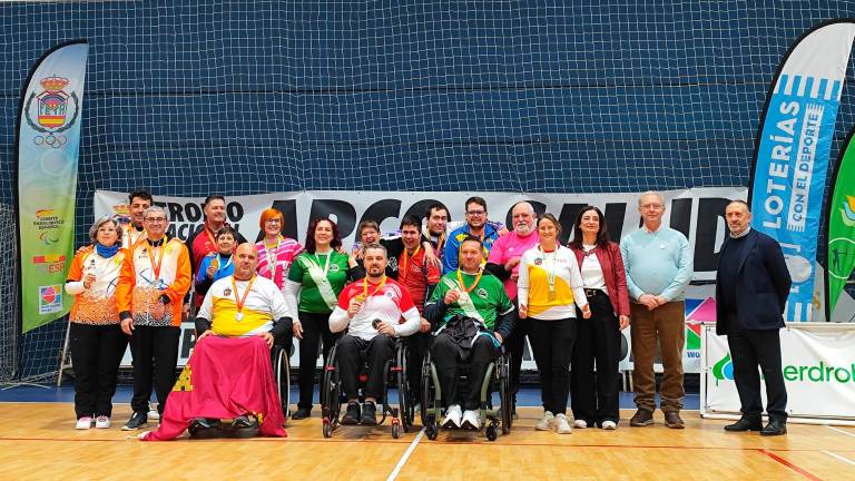 Jaén se convierte en un referente nacional del tiro con arco inclusivo en sala