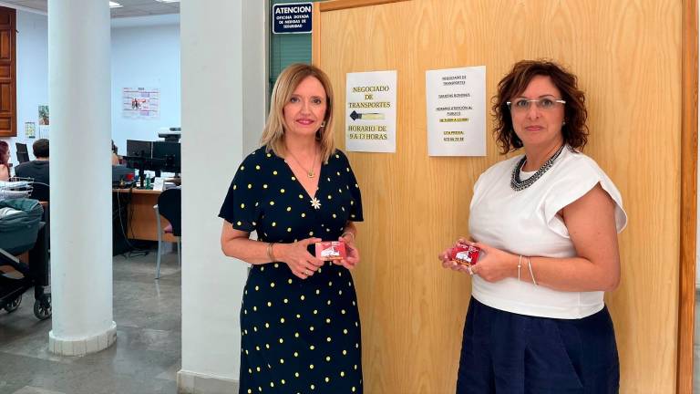 Más de 1.000 jóvenes solicitan en el Ayuntamiento de Jaén la gratuidad del transporte público