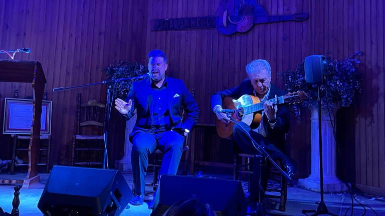 Candil: La viva llama del flamenco