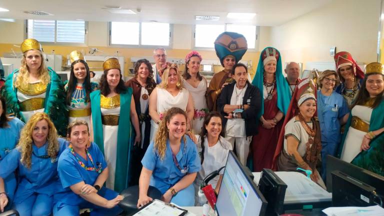 El Hospital Universitario San Agustín organiza acciones para mejorar la estancia de los menores ingresados