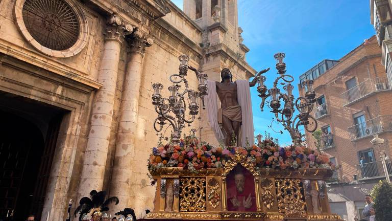 El Resucitado se recrea en su encierro para concluir una magistral Semana Santa en Jaén