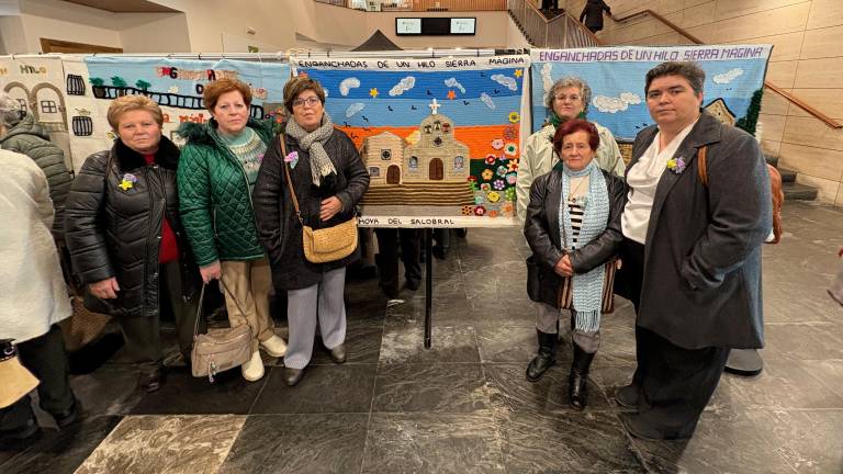 Un universo tejido a mano que une talento, memoria y futuro en Sierra Mágina