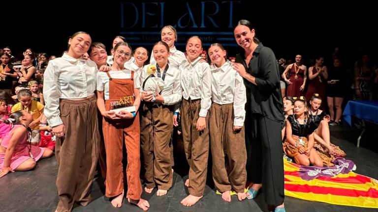 Primer premio de oro en danza contemporánea.