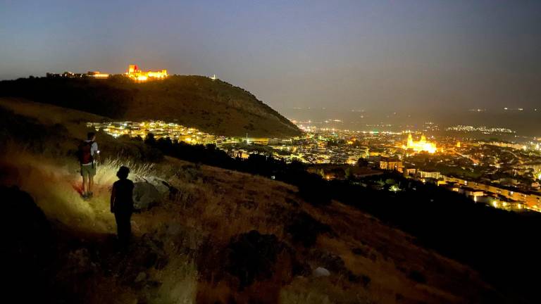 La ruta nocturna de la vía ferrata “Fuente de la Peña”, todo un éxito