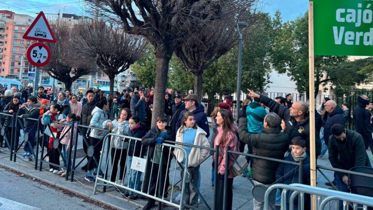 Fotogalería: La noche en la que Jaén ardió y corrió al unísono por la San Antón