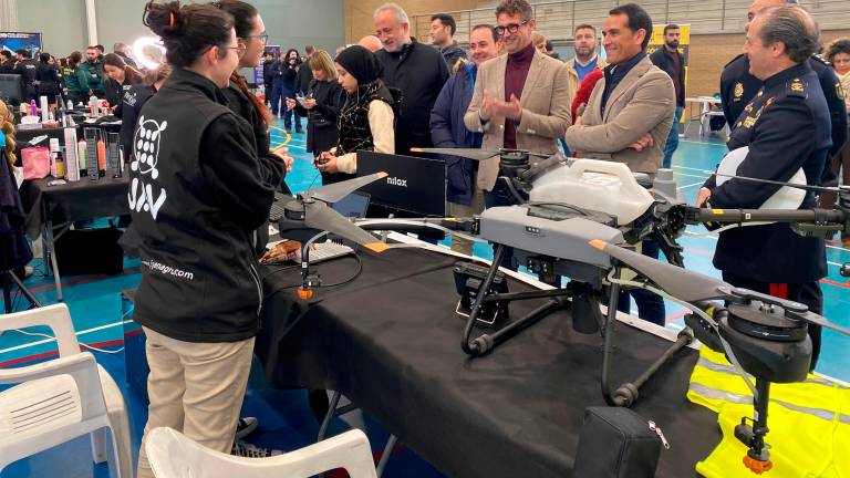 Más de 200 estudiantes de la provincia participan en la III Feria del Estudiante de Villacarrillo