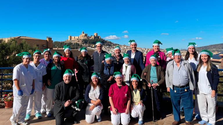 Magia navideña en la Residencia Nuestra Señora de las Mercedes de Alcalá la Real