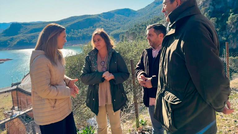 Respaldo histórico al poblado de El Tranco