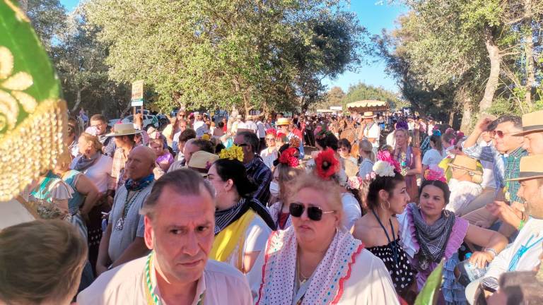 Jamilena y Córdoba se abrazan en el Ajolí