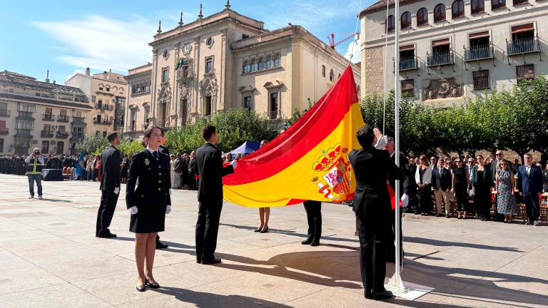 Jaén se viste de azul por la festividad de los Santos Ángeles Custodios