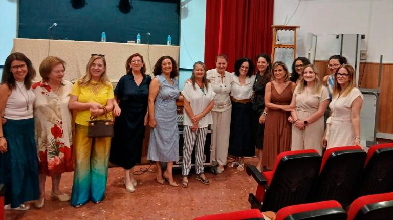 <i>Presentación del I Plan Local de Drogodependencias y Adicciones de Quesada. / Junta de Andalucía. </i>