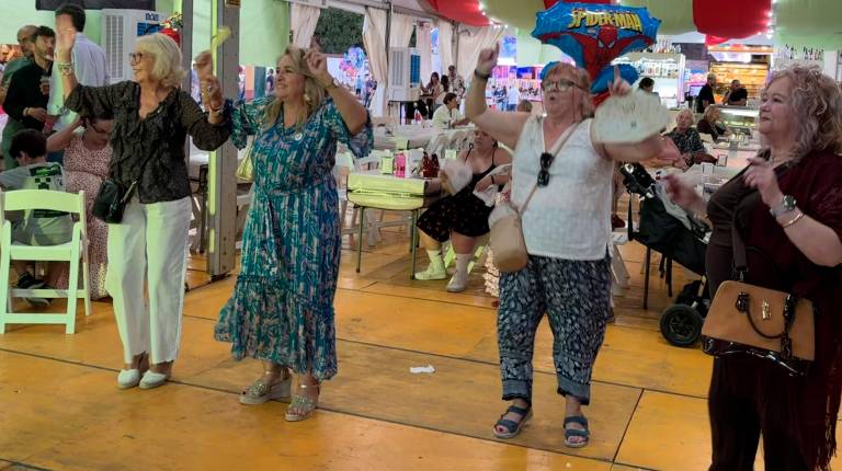 Un viaje musical junto a Elementos en la Caseta de Diario JAÉN