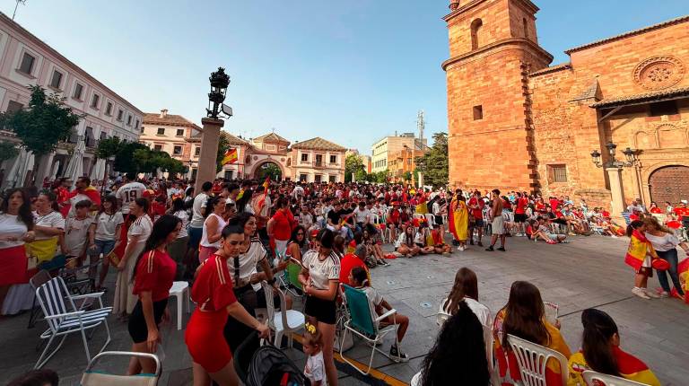 <i>Aficionados en Andújar.</i>