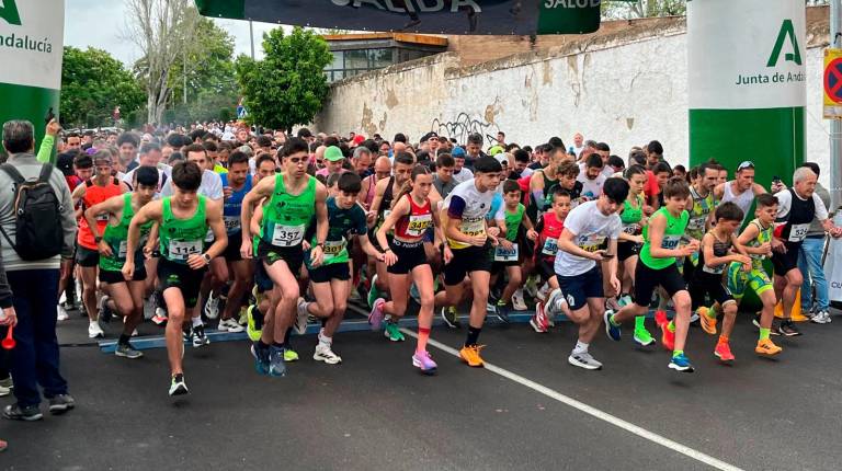 <i>Salida de la Carrera de la Salud. / Á. Guzguti.</i>