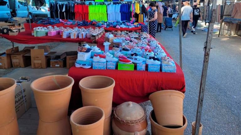 <i>Imagen de un puesto del mercadillo. / Archivo. / Europa Press.</i>