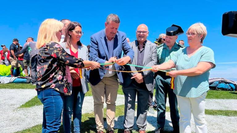 Los mejores pilotos de parapente del mundo toman Pegalajar