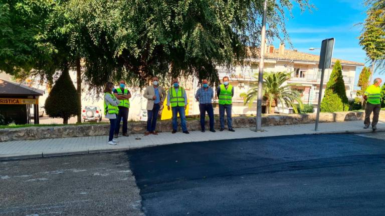 Reconstrucción de 16 pasos elevados para mejorar la seguridad de los peatones en Cazorla