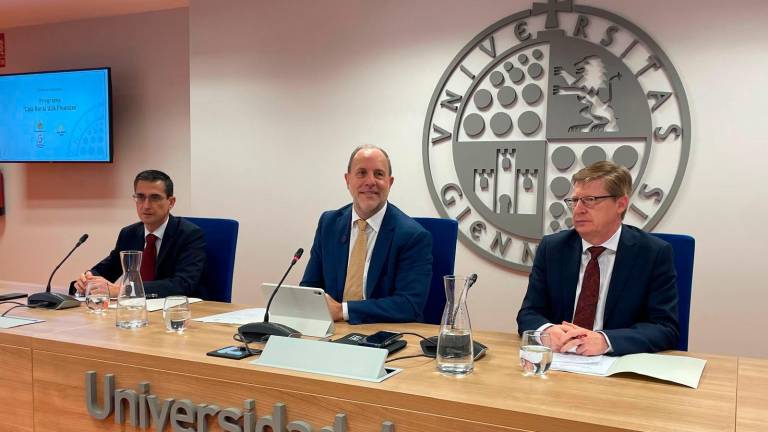 La UJA y Caja Rural de Jaén unen fuerzas para retener el talento