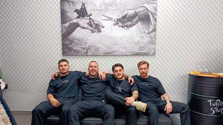 Turriyo Studio, una fusión entre la barbería y el tatuaje en Mengíbar