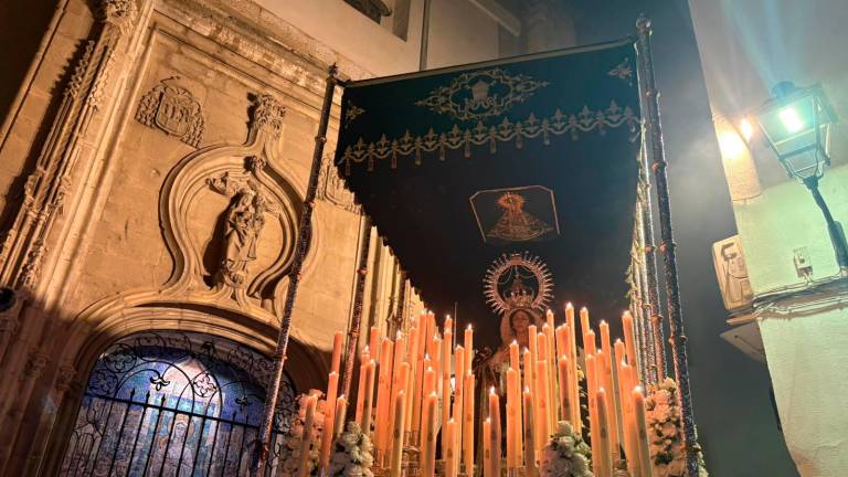 Los mejores momentos de la tarde del Viernes Santo, en la fotogalería de Diario JAÉN