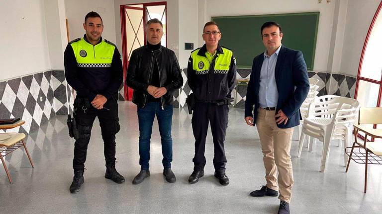 Diputación financia obras en el camino de la Torrecilla y las instalaciones de Policía Local de Quesada