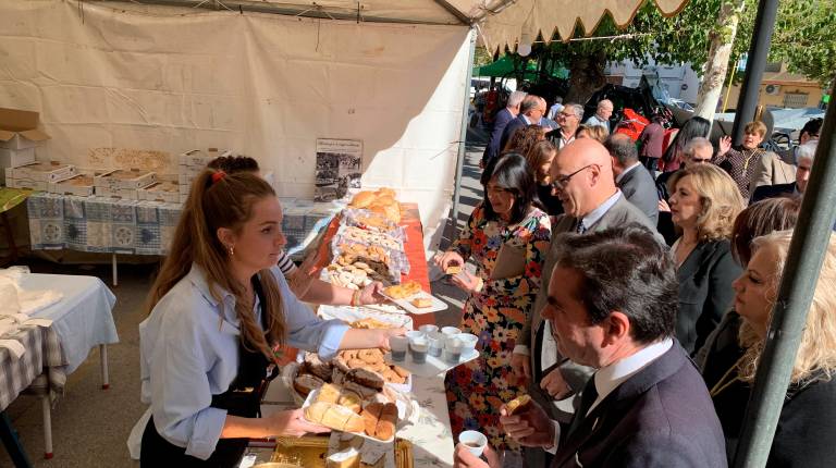 La XIX Feria del Aceite de Porcuna concluye con el aplauso a sus ganaderos y la entrega de la Aceituna de Oro