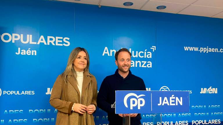 Auxi del Olmo, candidata del PP en Linares con Caro-Accino de número 2