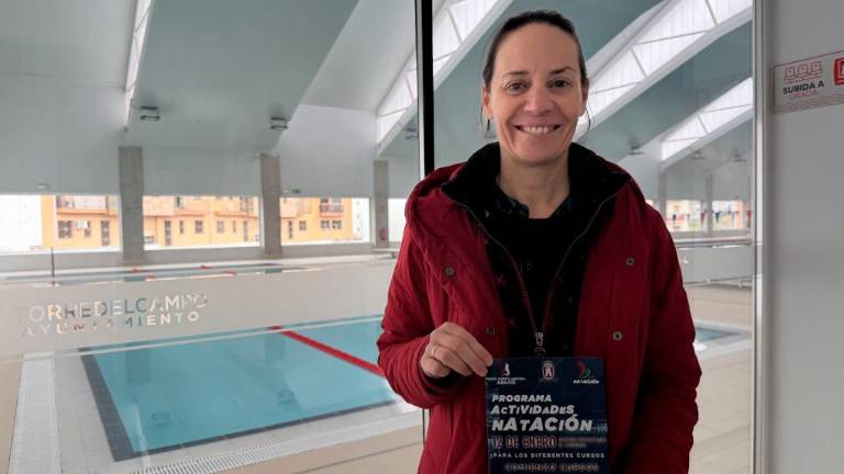 La piscina cubierta de Torredelcampo abre al público el 7 de enero