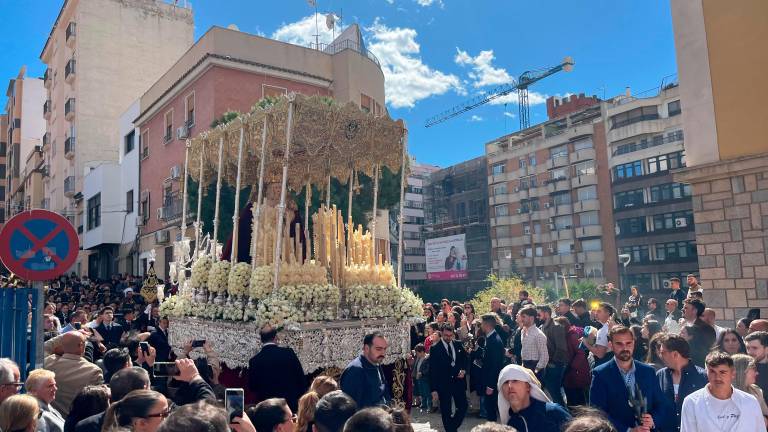 María Santísima de la Paz regresa a la Iglesia de Belén y San Roque