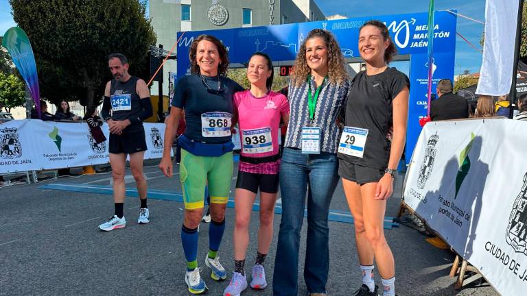 Andy Morales y Eliam Ajuria se coronan como ganadores de una Media Maratón de Jaén con gran participación