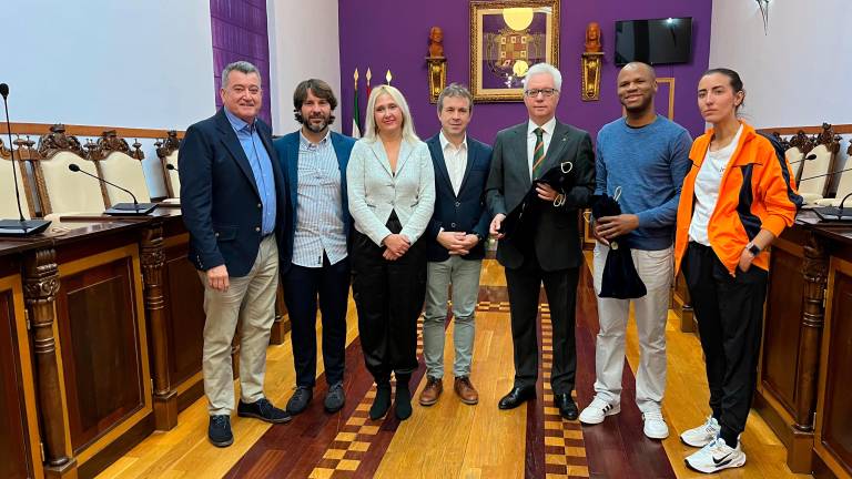 El Ayuntamiento de Jaén presenta a los emisarios de los Reyes Magos