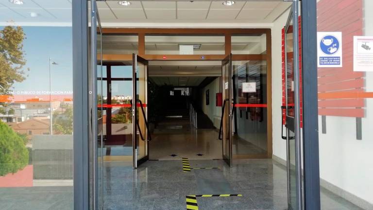 El Centro de Formación para el Empleo de Linares convoca acción de fontanería y climatización