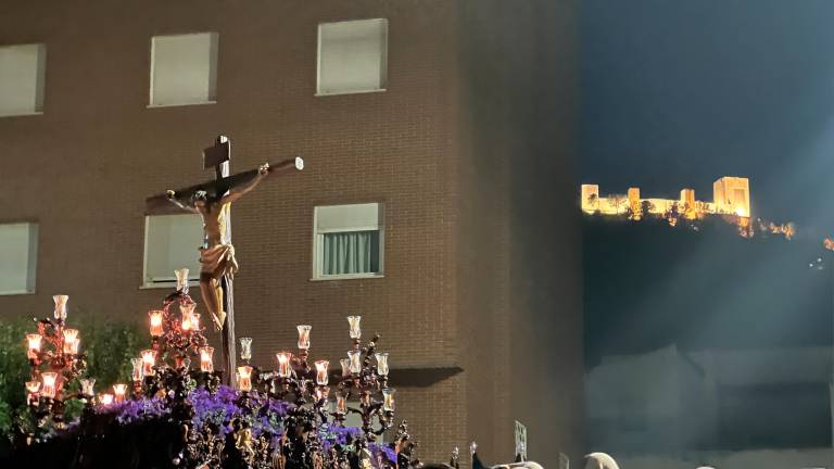 El Miércoles Santo conquista la ciudad: Los mejores momentos, en la fotogalería de Diario JAÉN