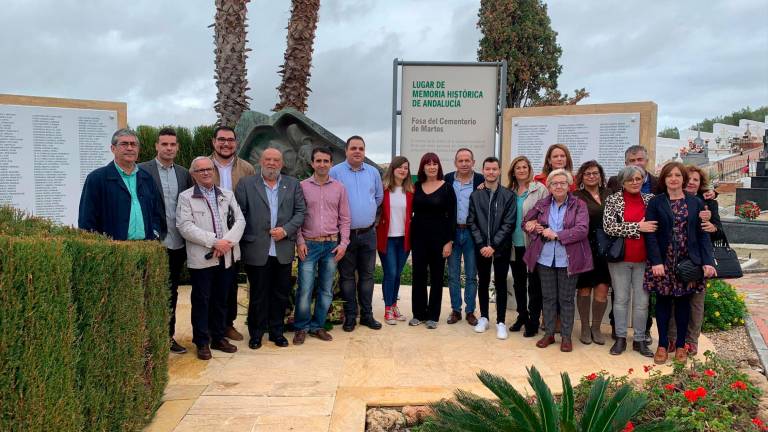 Homenaje a los represaliados del franquismo y la dictadura