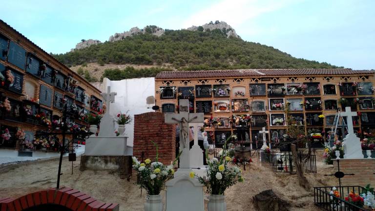 Reformas en el cementerio de Torres