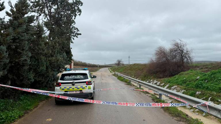 Cortado el acceso desde el Puente de Hierro de la Estación Linares-Baeza hacia Ibros
