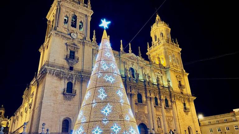 ¿Quiere vivir en directo las Campanadas desde la Catedral? Les contamos todos los detalles