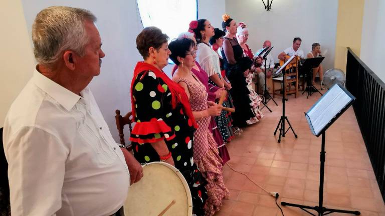 Así canta el Padre Nuestro el coro rociero San Marcos de Torrequebradilla