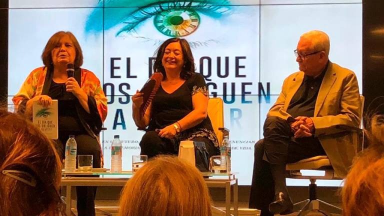 Mar Moreno presenta su segundo libro en Sevilla