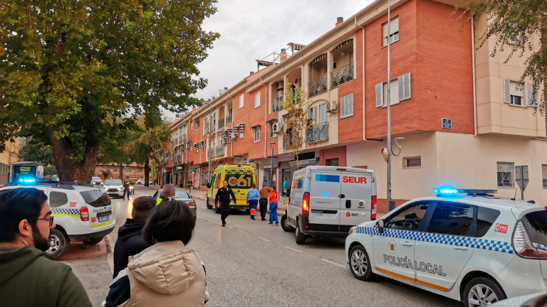Choque entre furgoneta y motocicleta en la Avenida de Barcelona