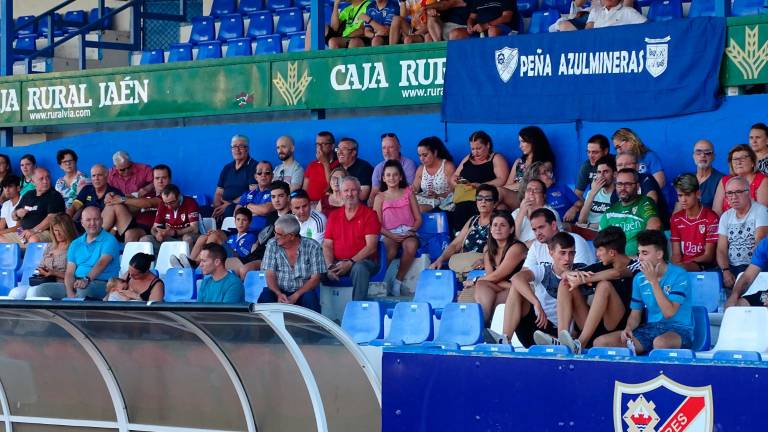 Los azulillos se enfrentan al Mancha Real en la primera jornada