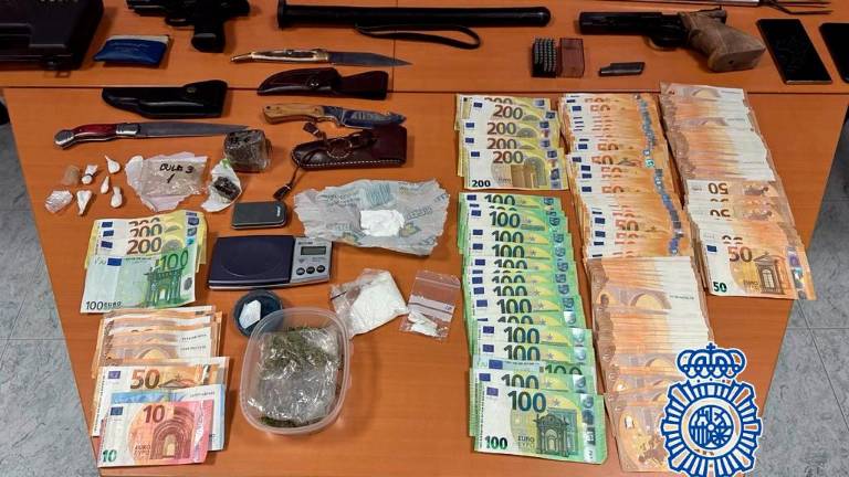 Operación Napoli: 8 detenidos con droga y armas en Jaén, Linares y Torredelcampo